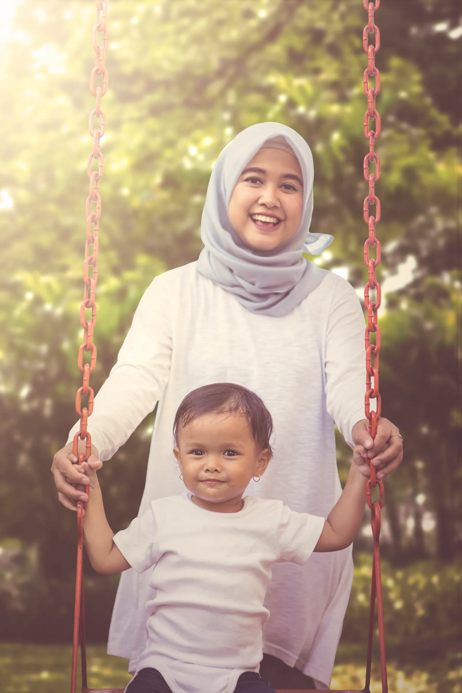 Ibu Ratna Wulandari